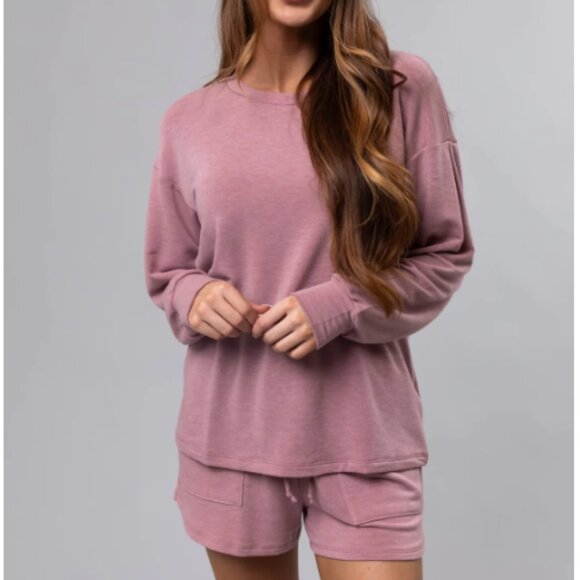 Plush 2 Piece Sleep Set NWT - Picture 6 of 14